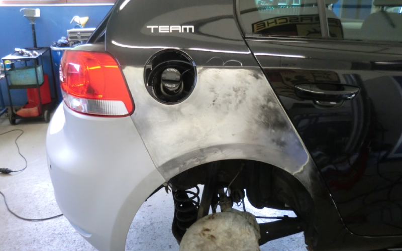 2D CARROSSERIE Carrossier Laval Tolerie